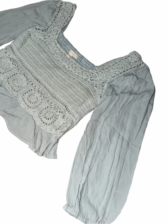 Sim & Sam Tops - SIM & SAM Crochet Peasant Blouse in Light Blue Sage Color